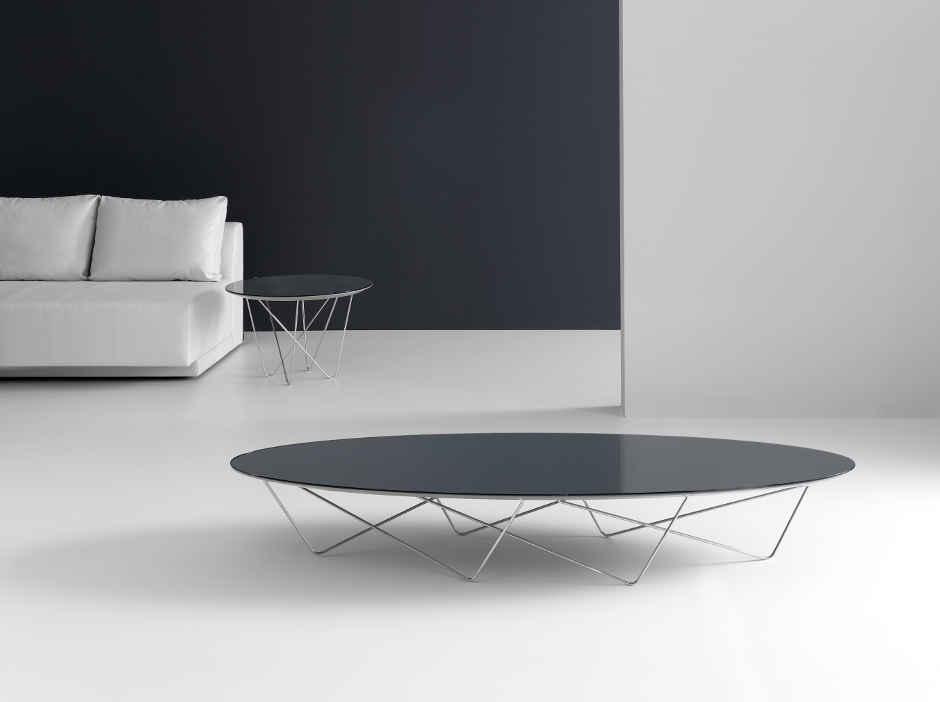 Coleccion de mesa de centro y auxiliares side table yohsi diseño discoh design para kendo mobiliario